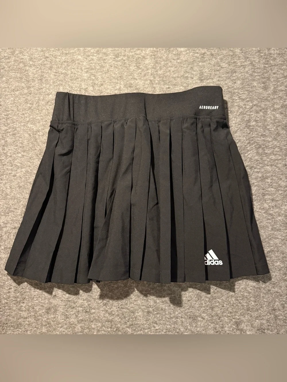 Adidas Club Pleated Skirt Skort Womens S Black Tennis Athletic PrimeGreen NWT